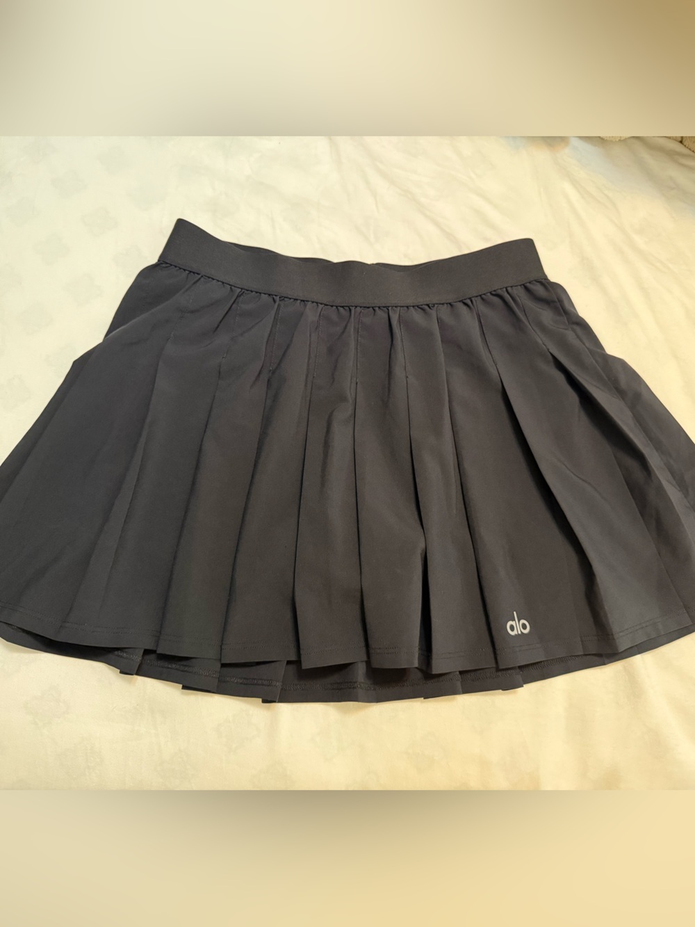 ALO Yoga Black Pleated Skater Skirt